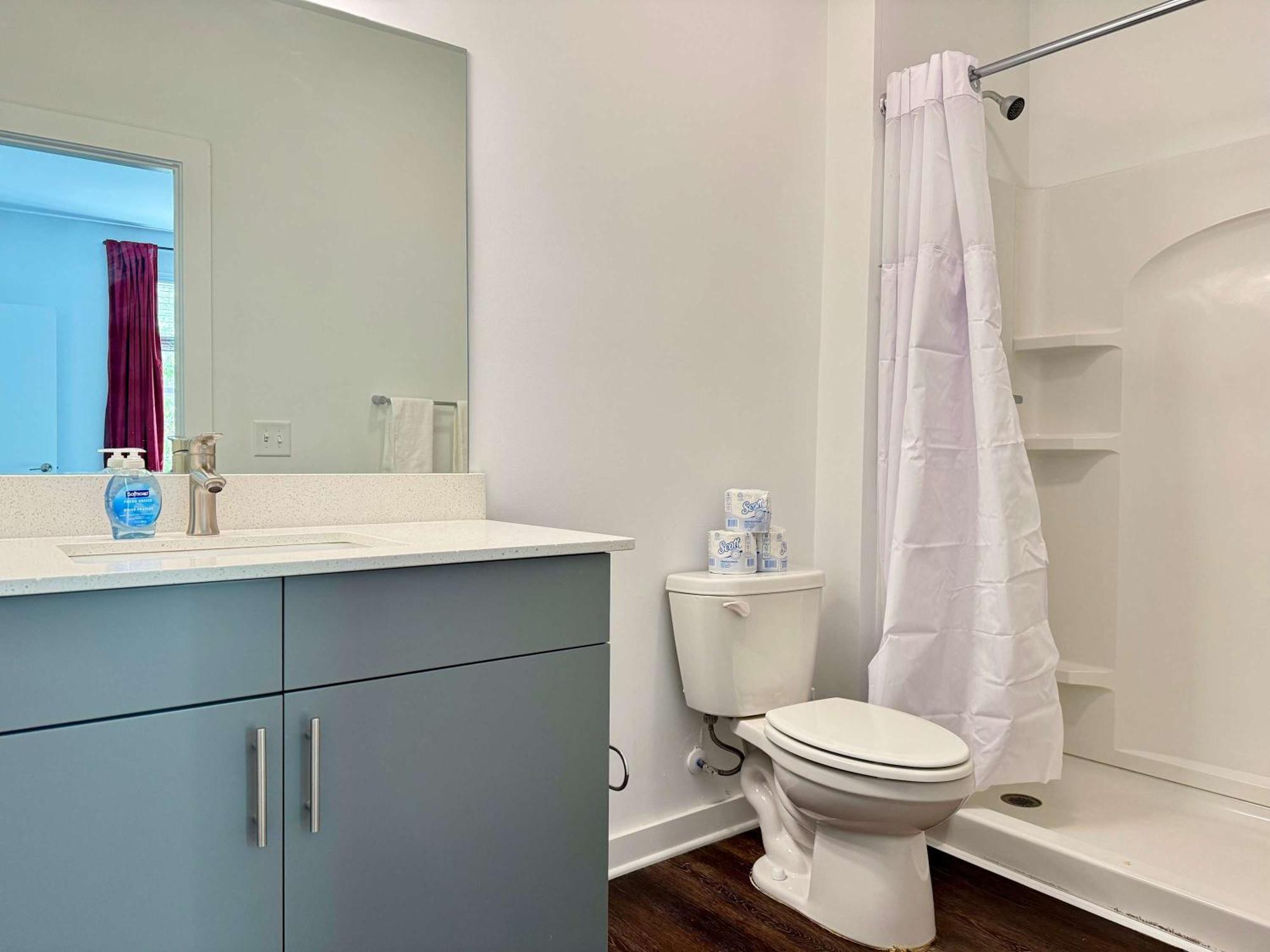 Holiday home Luxury 4beds 3baths 2balcony Penthouse 542blvd